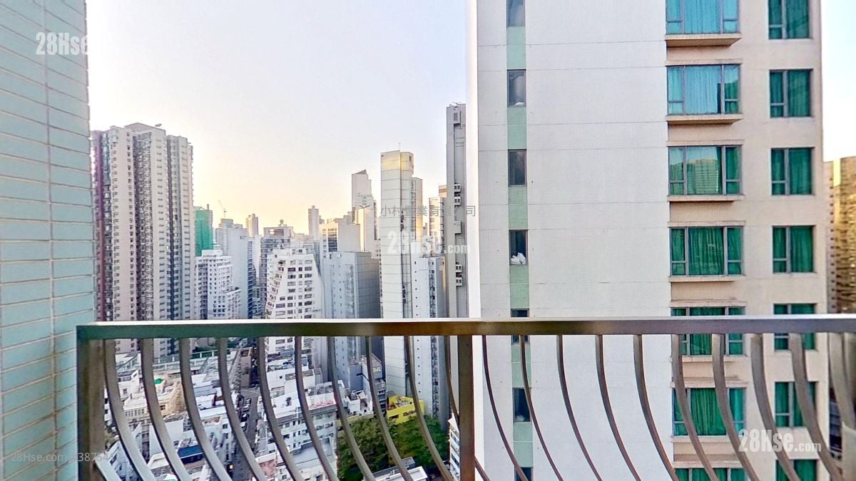 balcony: Tung Tze Terrace Rental 2 Bedrooms , 1 Bathroom 451 ft²