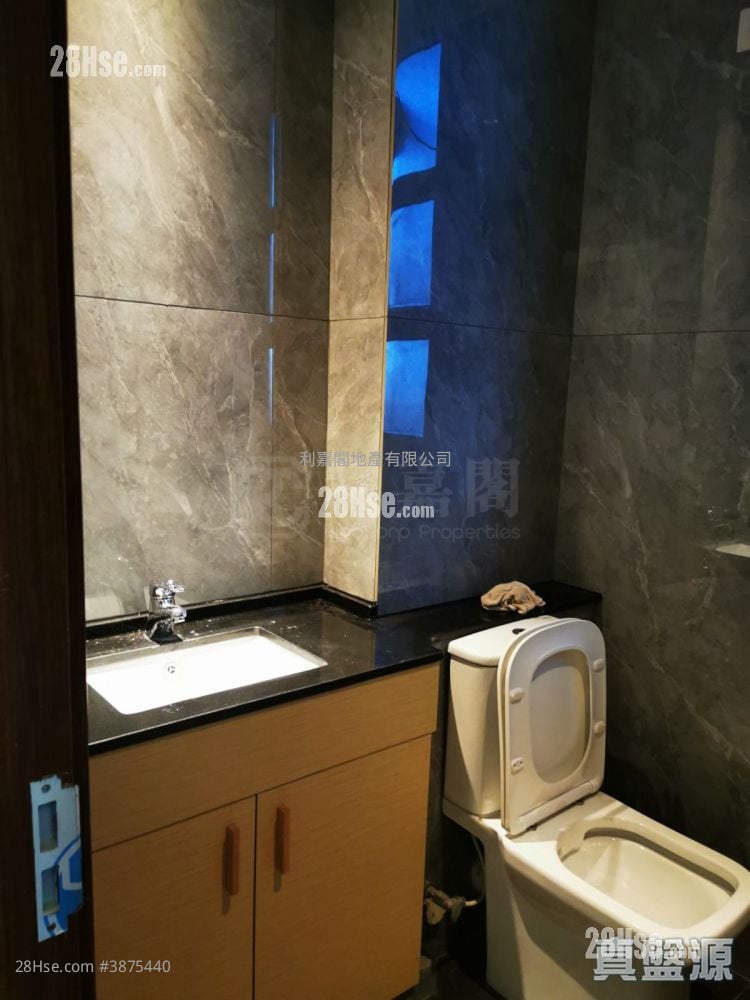Parkford Garden Rental 3 Bedrooms 753 ft²