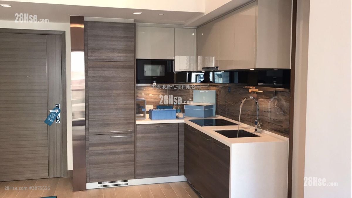 kitchen: The Wings Sell 2 Bedrooms 514 ft²