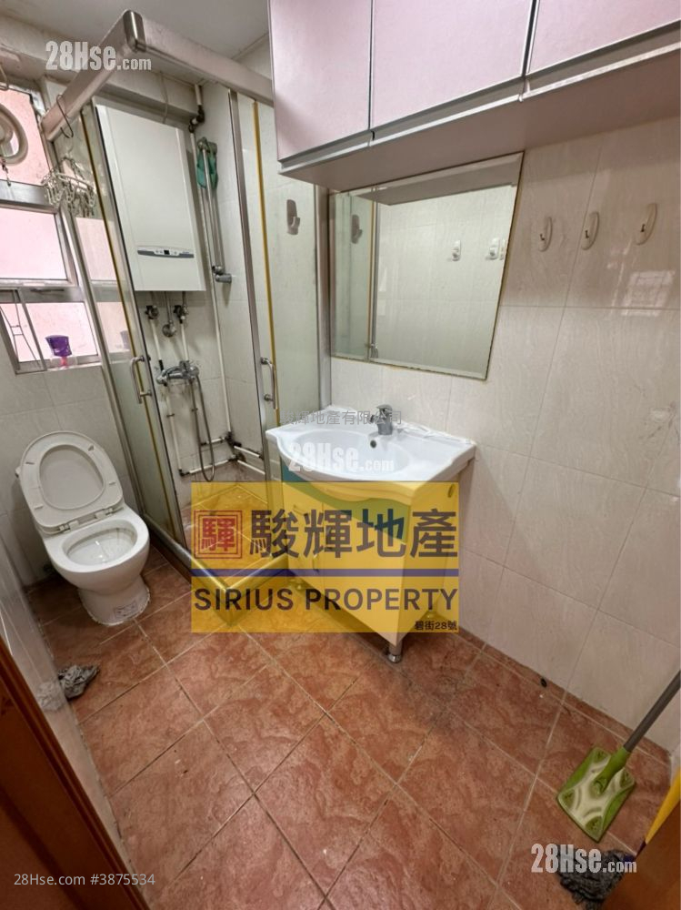 华伟大厦 售盘 2 房 , 1 浴室 315 平方尺