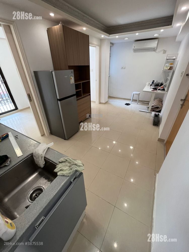 Fook Moon Building Rental 2 Bedrooms , 1 Bathroom 313 ft²