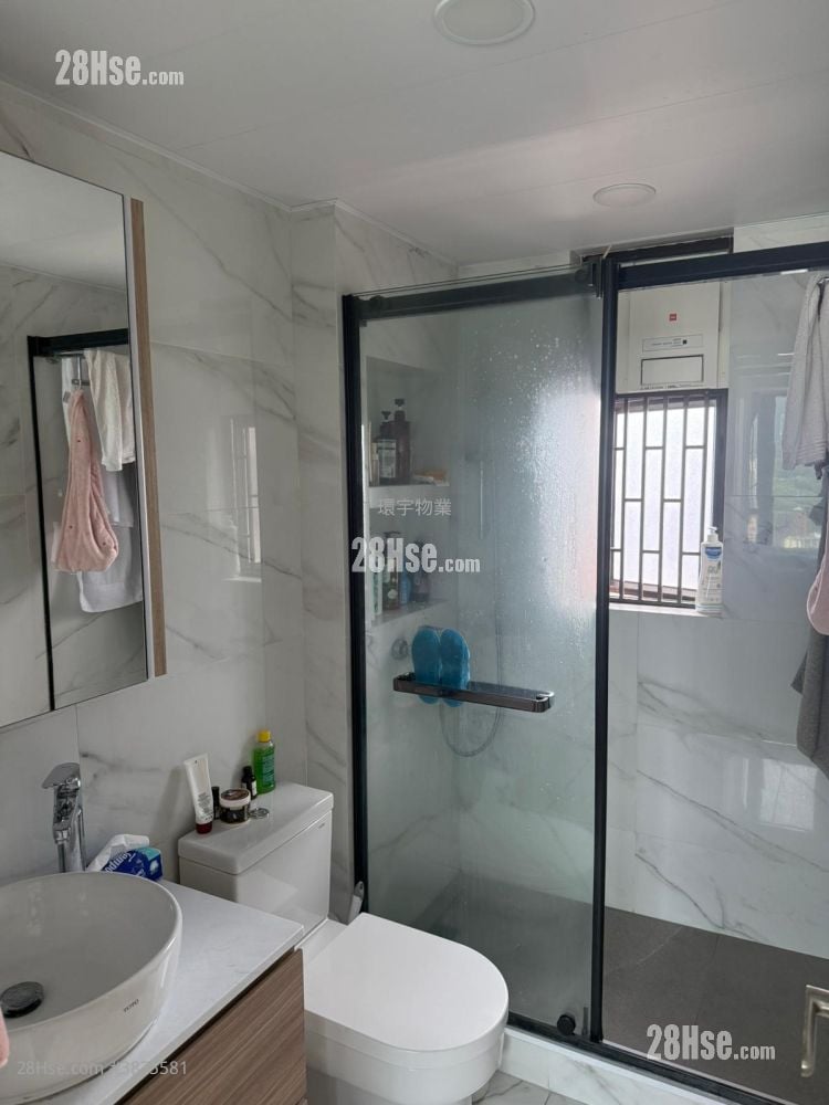 Chelsea Court Sell 3 Bedrooms , 2 Bathrooms 646 ft²