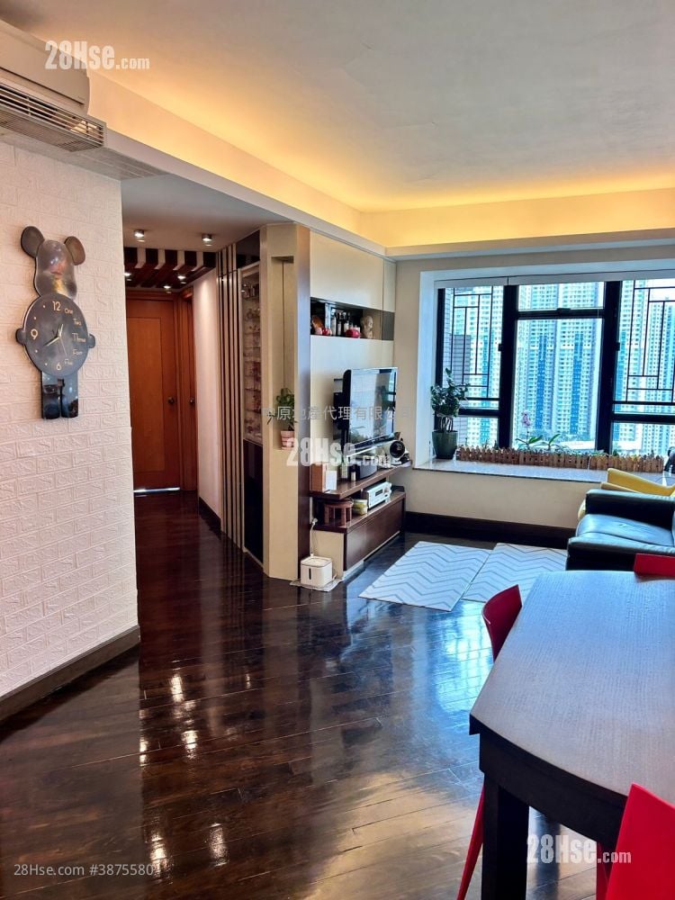 Oscar By The Sea Sell 3 Bedrooms , 2 Bathrooms 767 ft²