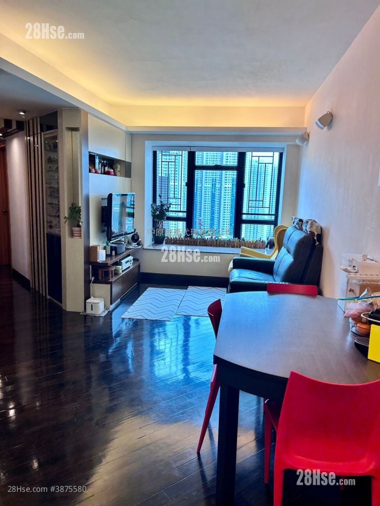 Oscar By The Sea Sell 3 Bedrooms , 2 Bathrooms 767 ft²