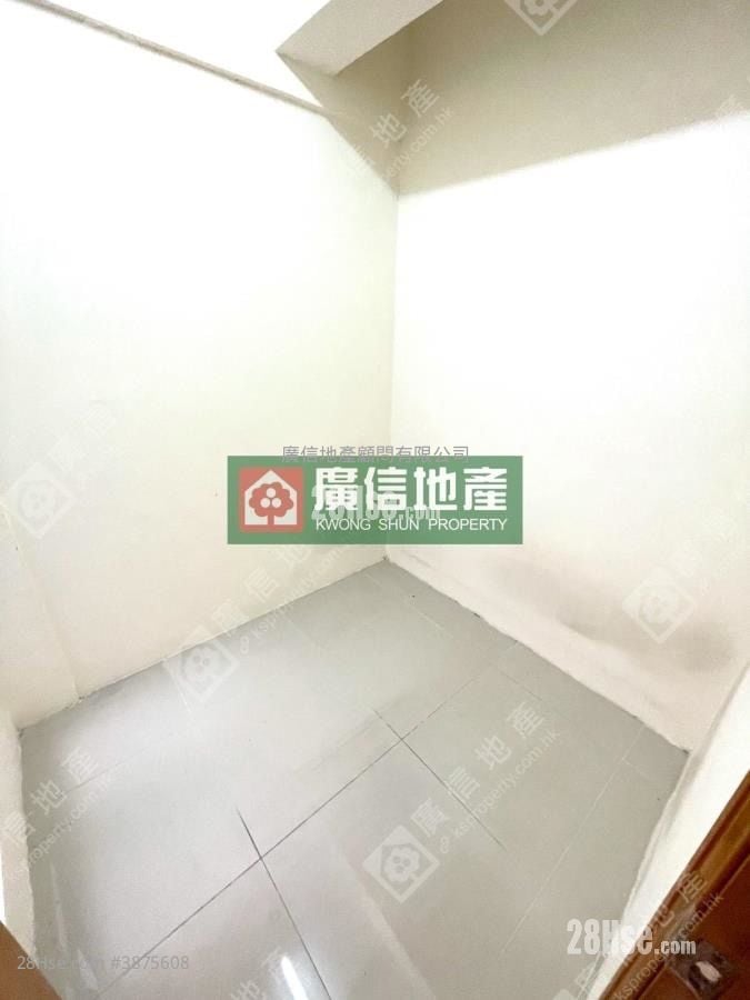 中美樓 售盤 3 房 , 1 浴室 379 平方呎