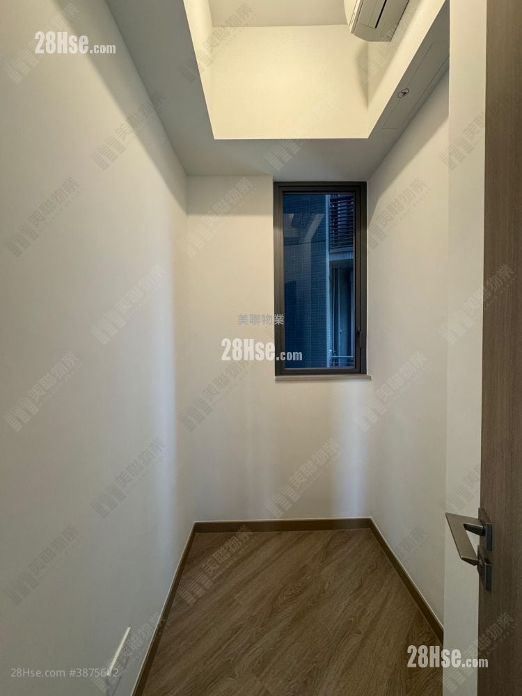 Sierra Sea Rental 492 ft²