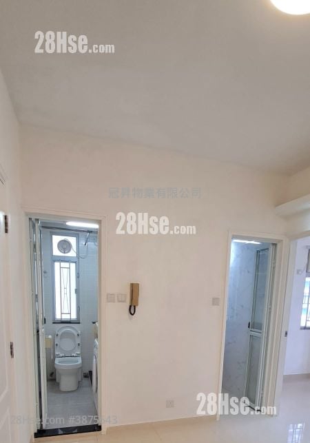 Po Sing Centre Rental 285 ft²