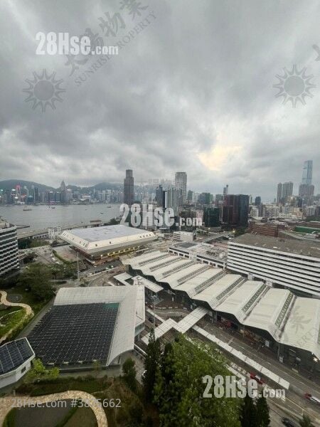 The Metropolis Residence Rental 2 Bedrooms 470 ft²