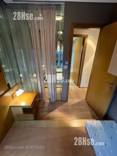 The Metropolis Residence Rental 2 Bedrooms 470 ft²