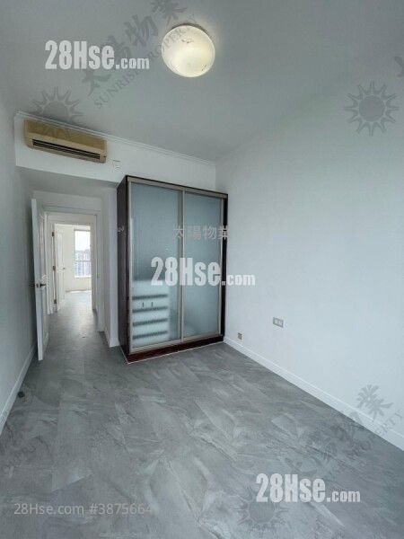 Harbourfront Landmark Sell 3 Bedrooms 1,420 ft²