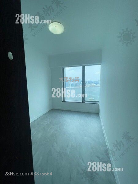 Harbourfront Landmark Sell 3 Bedrooms 1,420 ft²