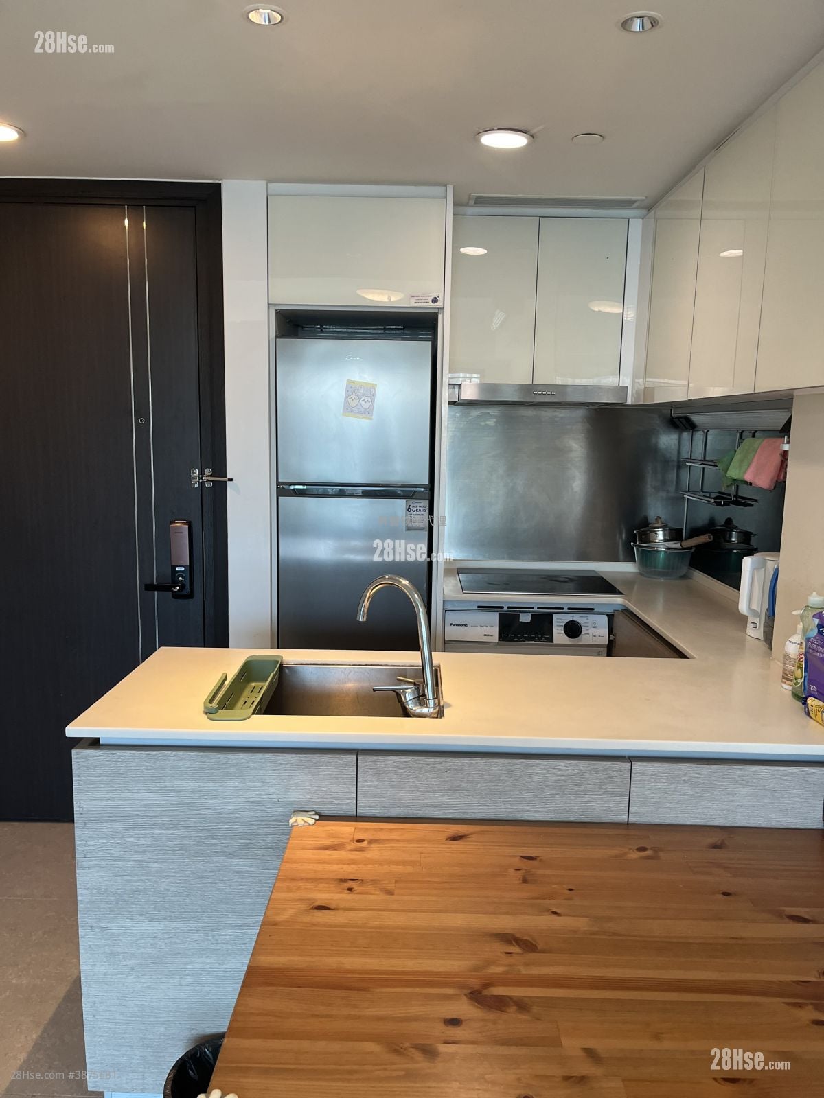 La Lumiere Rental 2 Bedrooms , 1 Bathroom 430 ft²