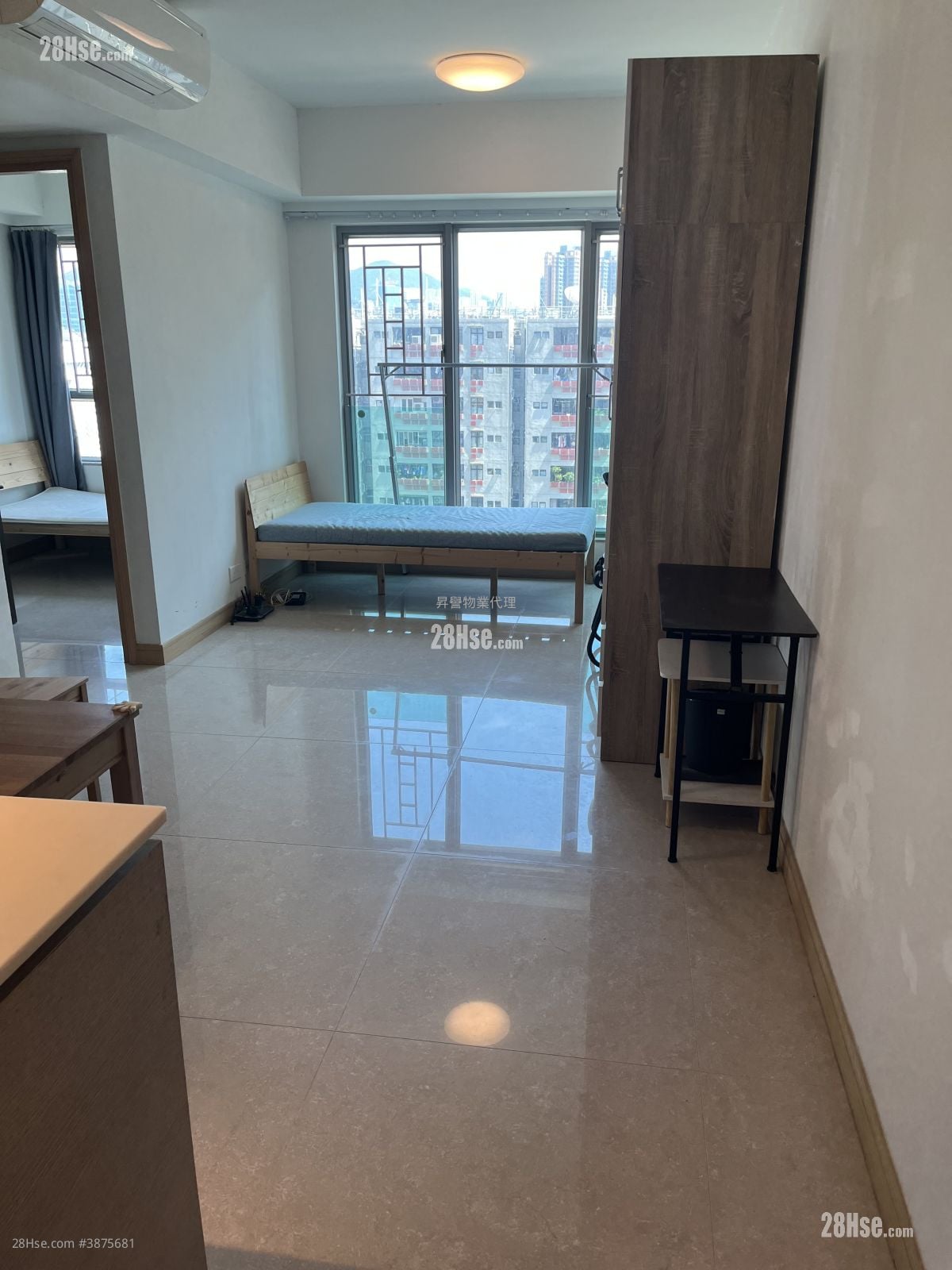 La Lumiere Rental 2 Bedrooms , 1 Bathroom 430 ft²