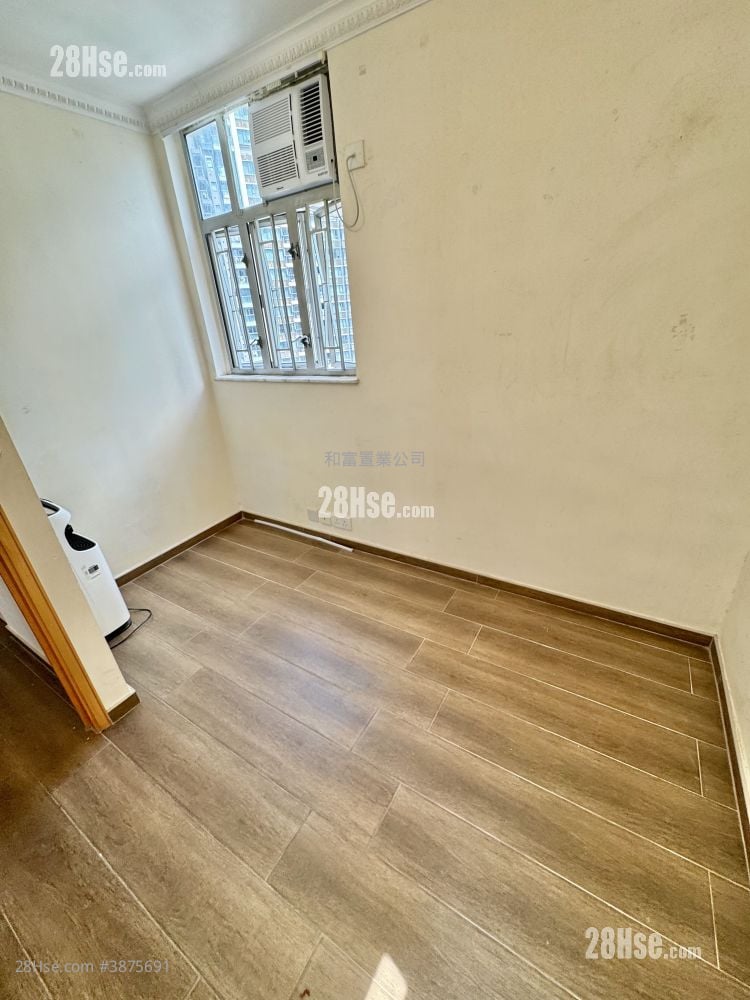 Yalford Building Rental 2 Bedrooms , 1 Bathroom 393 ft²