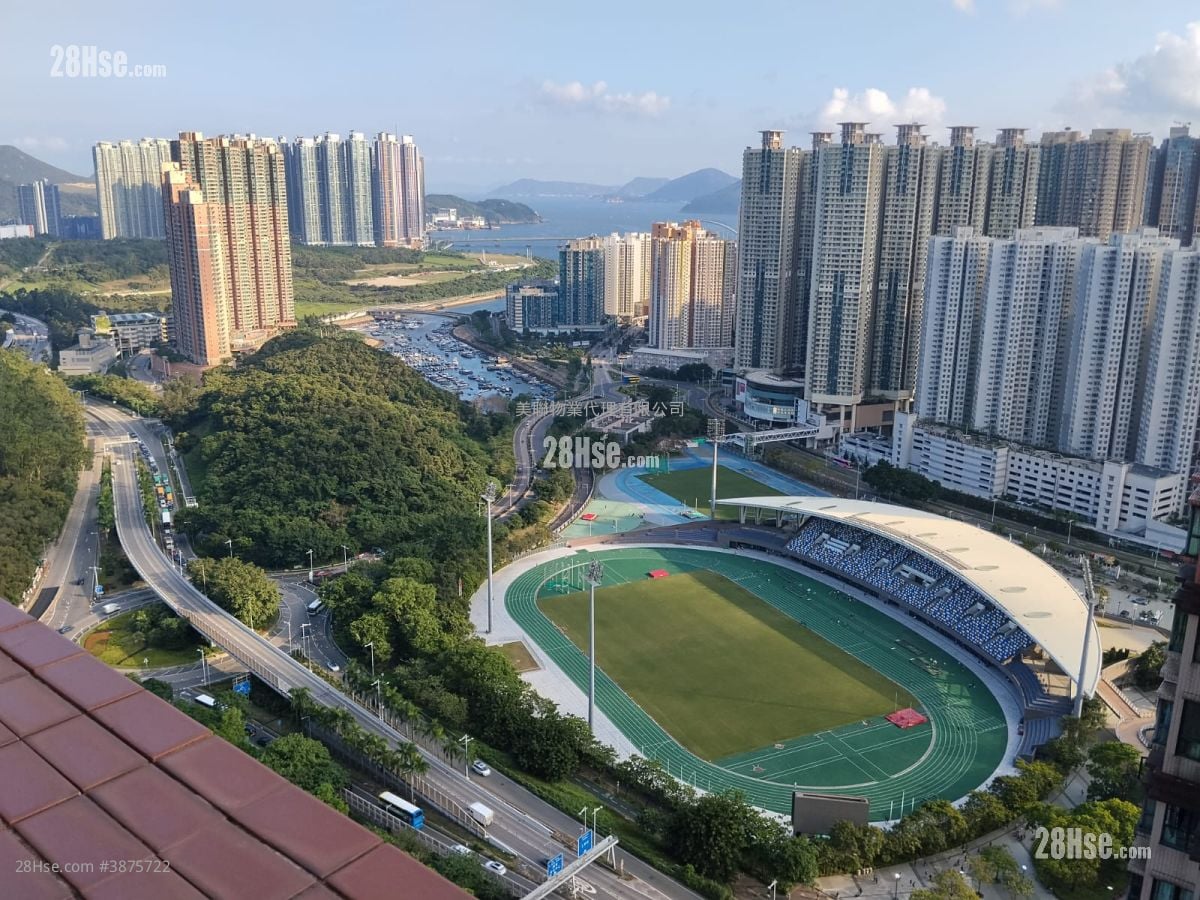 Nan Fung Plaza Sell 4 Bedrooms , 4 Bathrooms 1,227 ft²