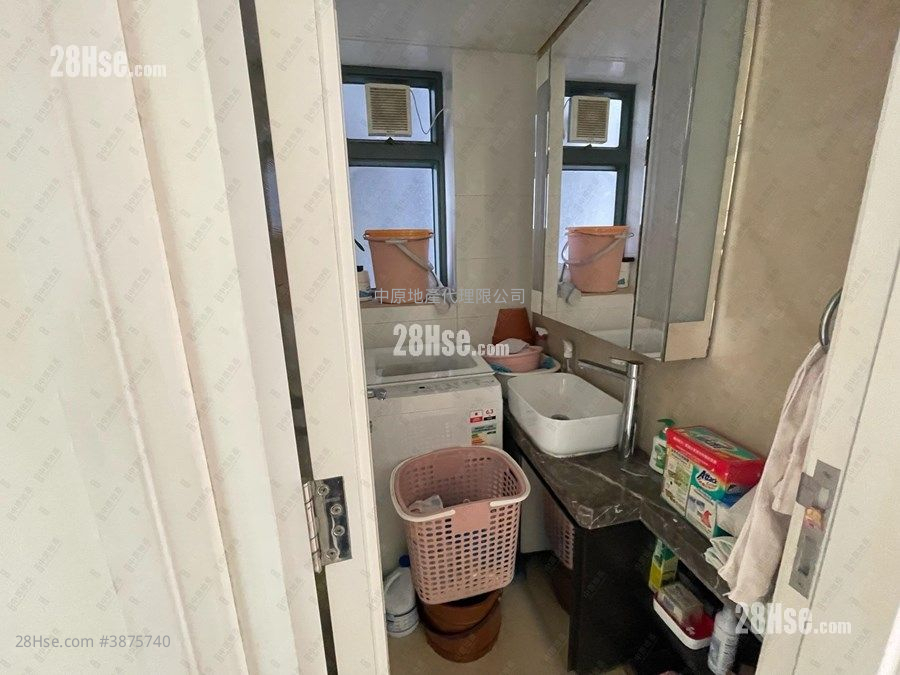 Mont Vert Sell 4 Bedrooms 932 ft²