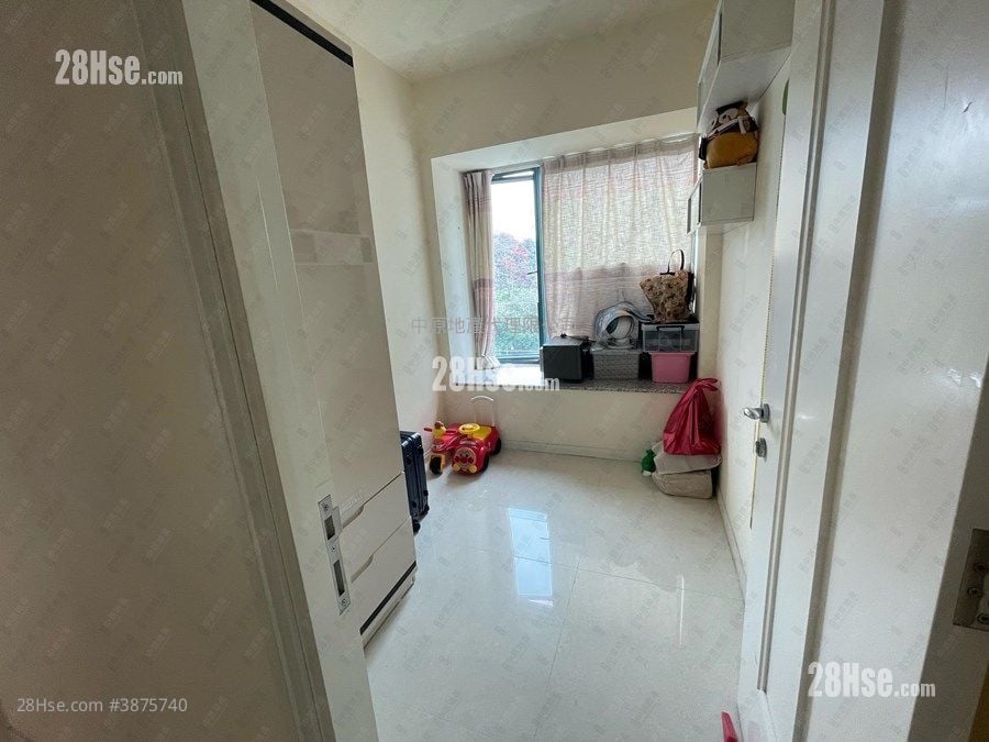 Mont Vert Sell 4 Bedrooms 932 ft²