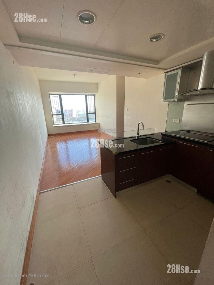 Chelsea Court Sell 2 Bedrooms , 1 Bathroom 481 ft²