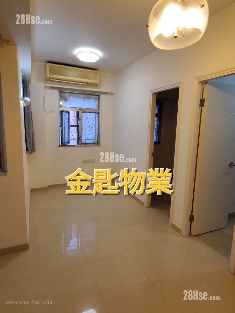 Kam Fai Building Sell 2 Bedrooms , 1 Bathroom 302 ft²