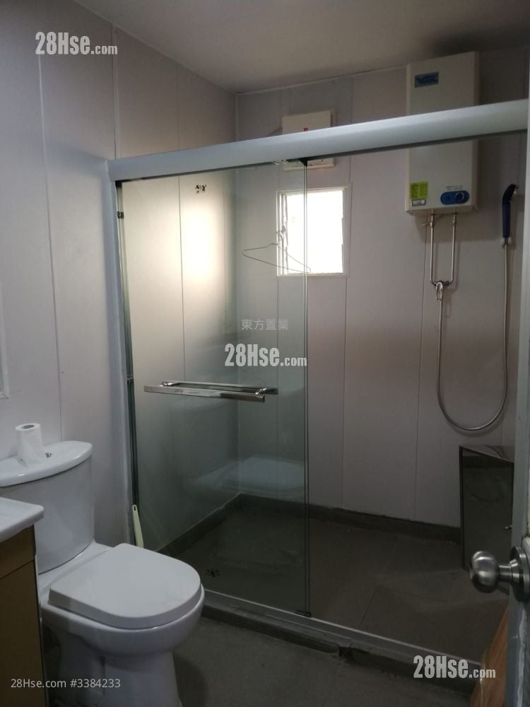 Village Rental 2 Bedrooms , 1 Bathroom 1,800 ft²