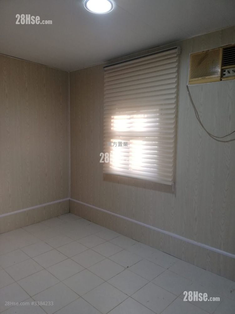 Village Rental 2 Bedrooms , 1 Bathroom 1,800 ft²