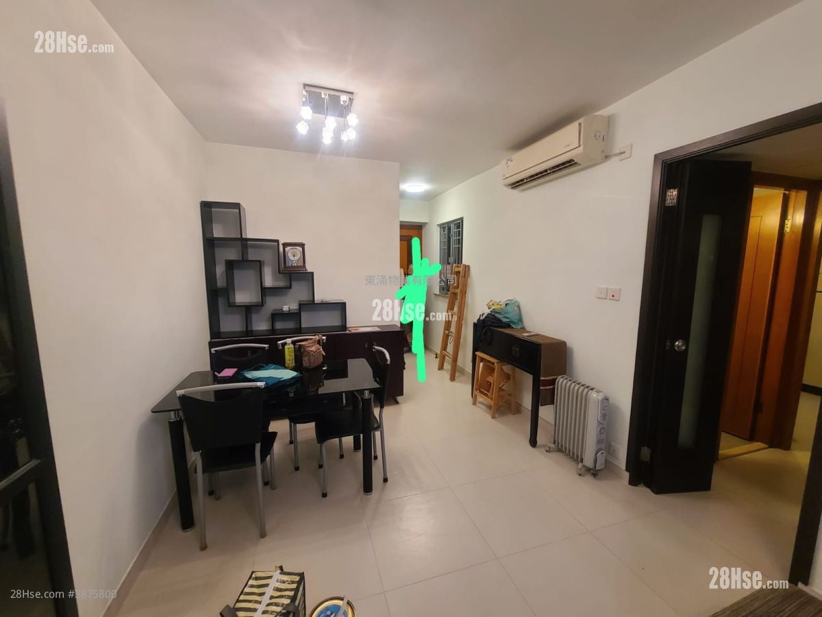 Tung Chung Crescent Rental 2 Bedrooms , 1 Bathroom 759 ft²