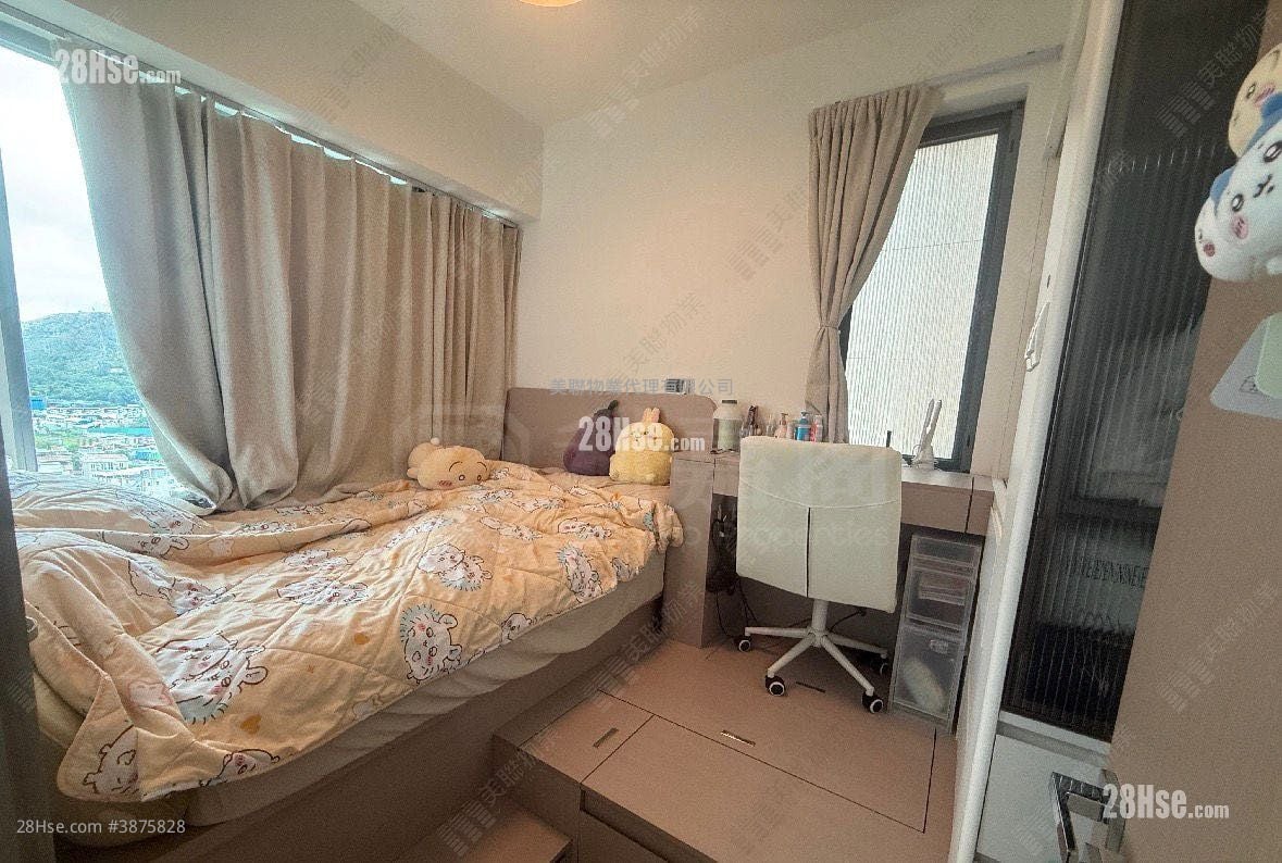 bedroom 2: Park Yoho Sell 1 Bedroom , 1 Bathroom 405 ft²