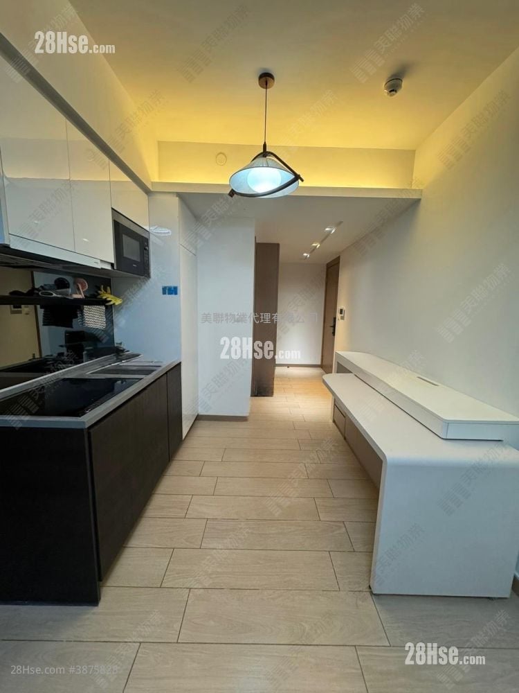 kitchen: Park Yoho Sell 1 Bedroom , 1 Bathroom 405 ft²