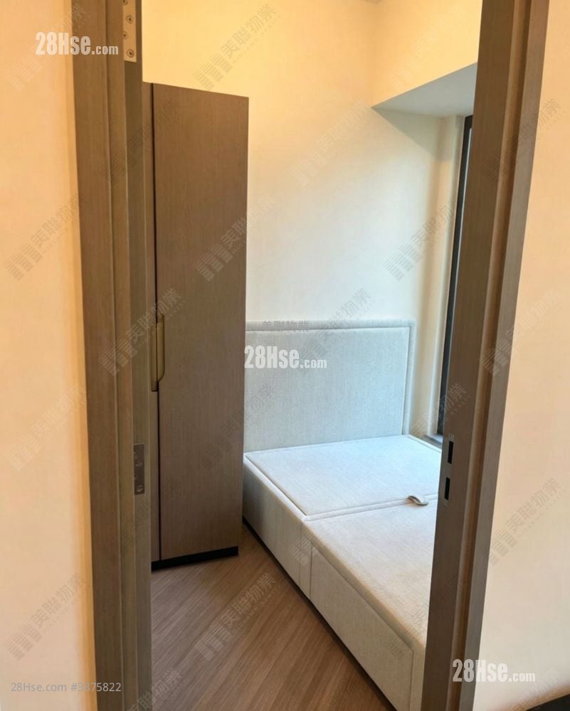 Yoho West Sell 1 Bedroom 288 ft²