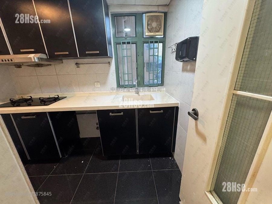 Ocean View Sell 3 Bedrooms , 2 Bathrooms 657 ft²