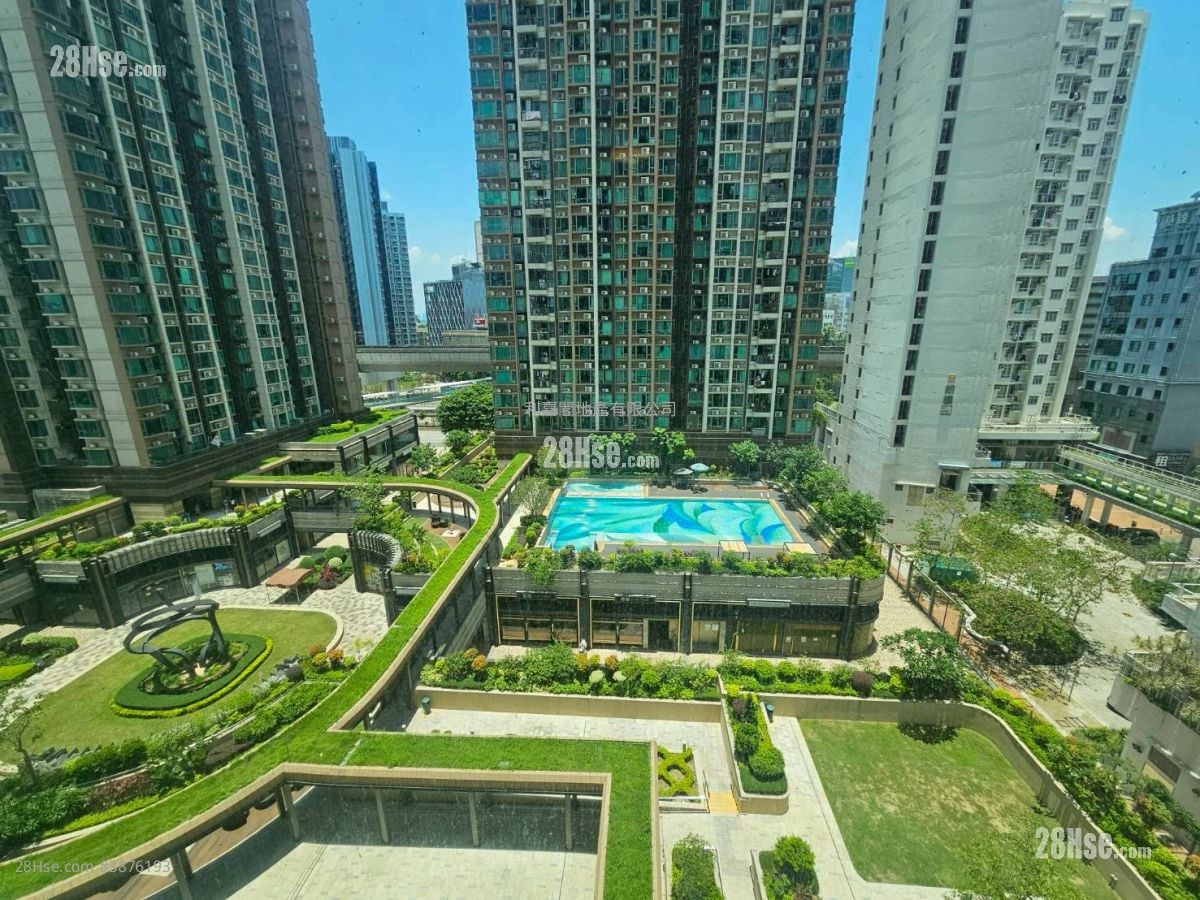 Yuccie Square Sell 2 Bedrooms , 1 Bathroom 430 ft²