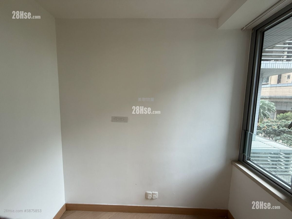 Century Link Rental 2 Bedrooms , 1 Bathroom 484 ft²