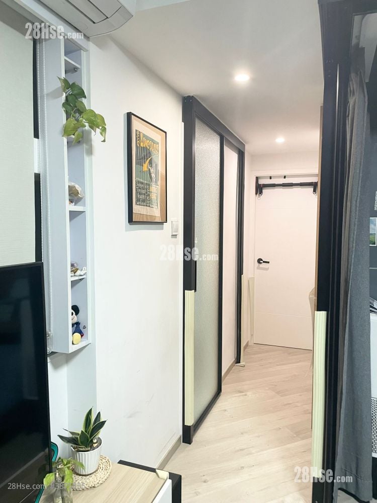 Wai Fat Building Rental 4 Bedrooms , 1 Bathroom 464 ft²