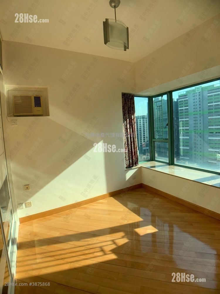 New Haven Sell 2 Bedrooms , 1 Bathroom 530 ft²
