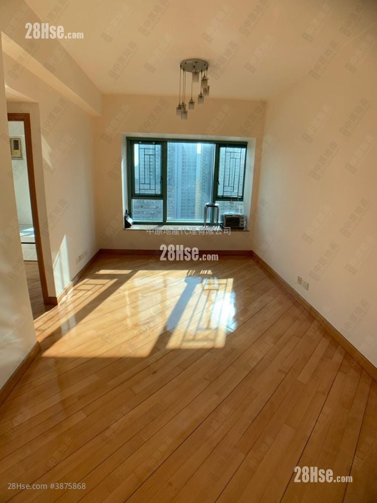 New Haven Sell 2 Bedrooms , 1 Bathroom 530 ft²