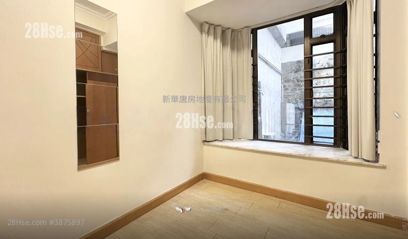 Woodlands Terrace Rental 3 Bedrooms , 2 Bathrooms 600 ft²