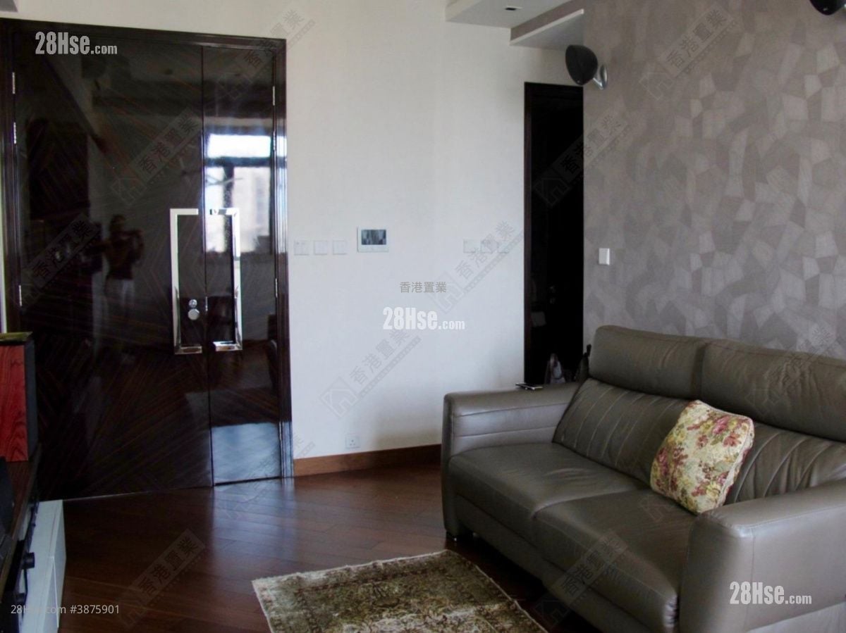 Ultima Rental 3 Bedrooms , 2 Bathrooms 994 ft²