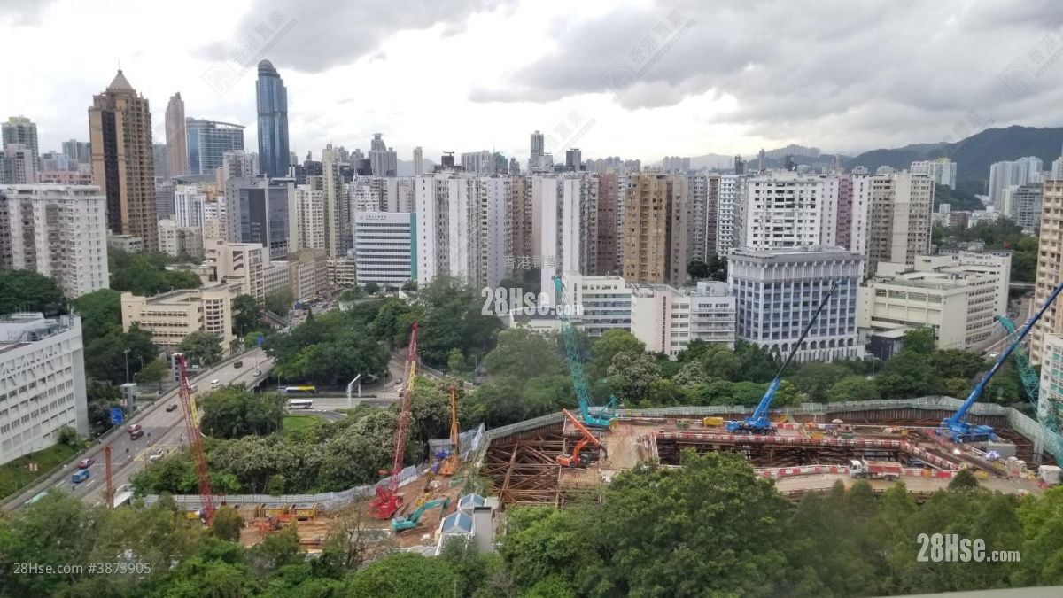 One Homantin Rental 3 Bedrooms , 1 Bathroom 561 ft²