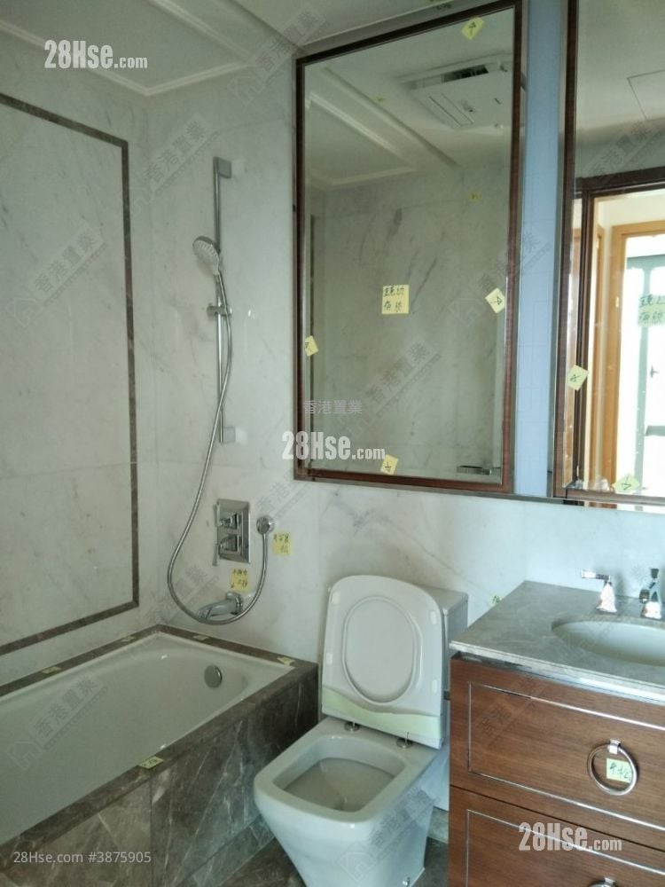 One Homantin Rental 3 Bedrooms , 1 Bathroom 561 ft²
