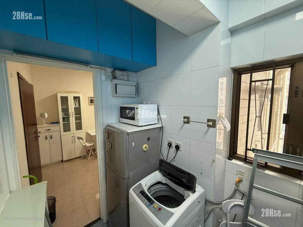 Connaught Garden Rental 2 Bedrooms , 1 Bathroom 334 ft²