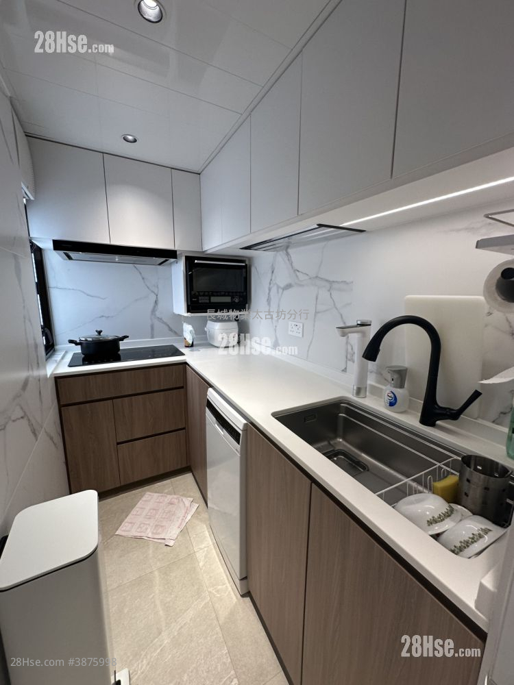 Hoi Kwong Court Rental 3 Bedrooms , 1 Bathroom 639 ft²