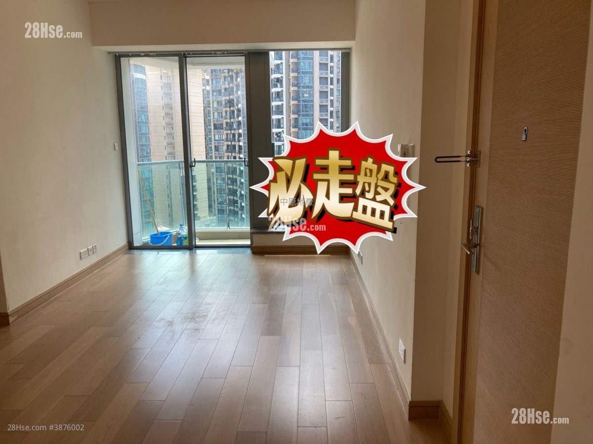 The Parkside Sell 3 Bedrooms 749 ft²