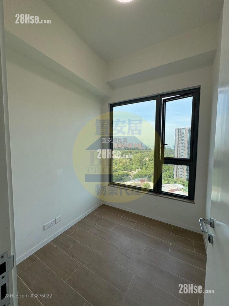 Oma Oma Sell 3 Bedrooms , 1 Bathroom 627 ft²