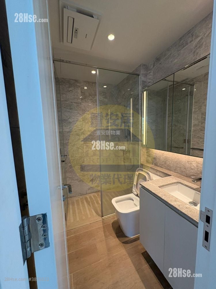 Oma Oma Sell 3 Bedrooms , 1 Bathroom 627 ft²