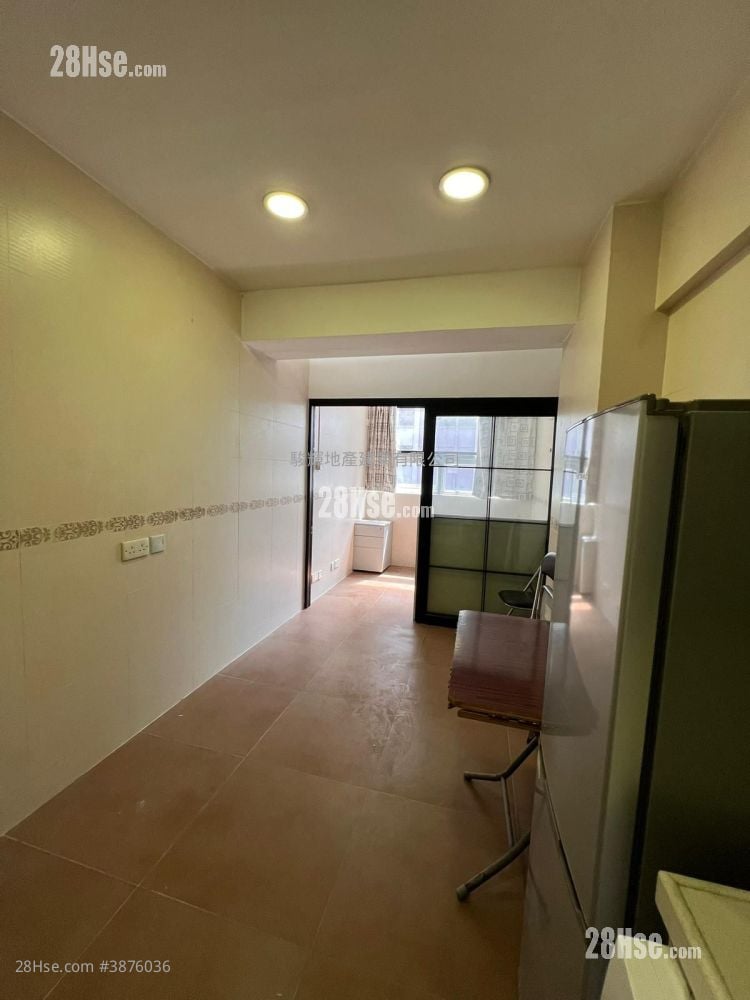 Pak Lok Building Rental 1 Bedroom , 1 Bathroom 150 ft²