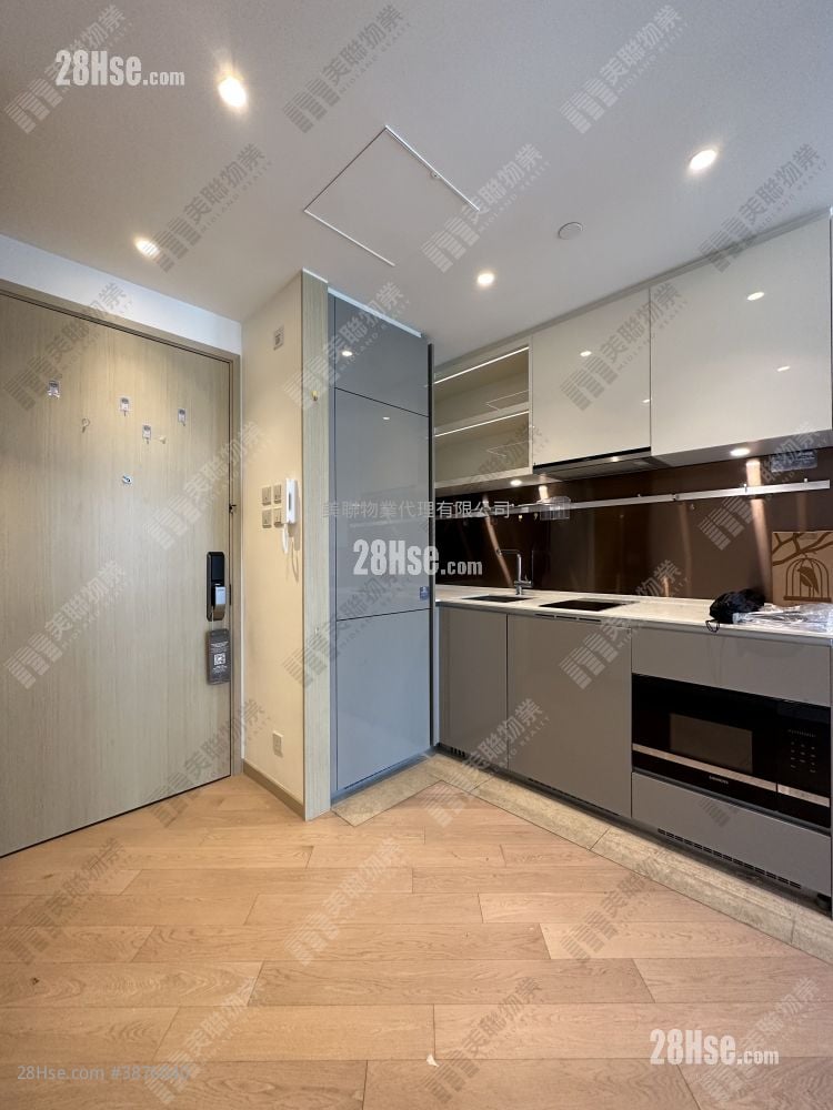 Mount Regency Sell 2 Bedrooms , 1 Bathroom 386 ft²
