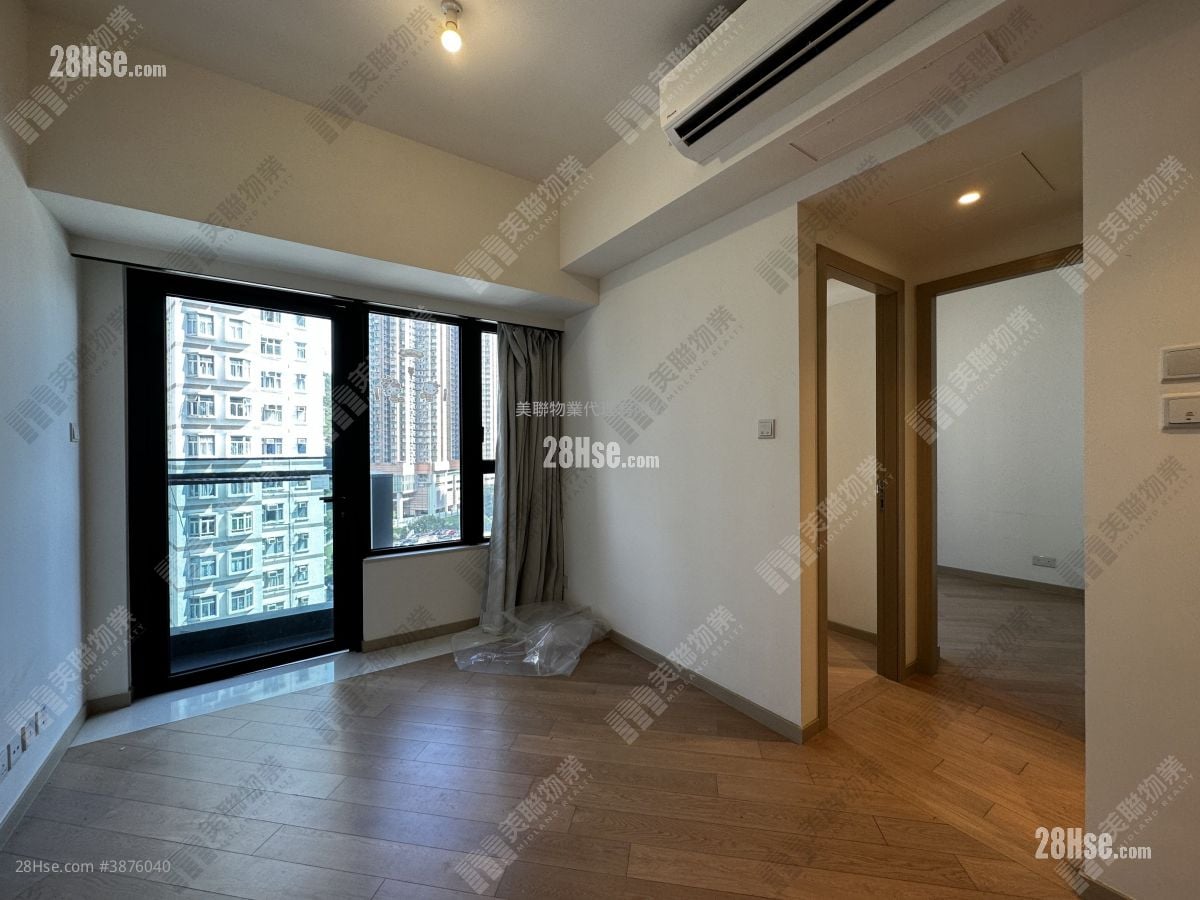 Mount Regency Sell 2 Bedrooms , 1 Bathroom 386 ft²