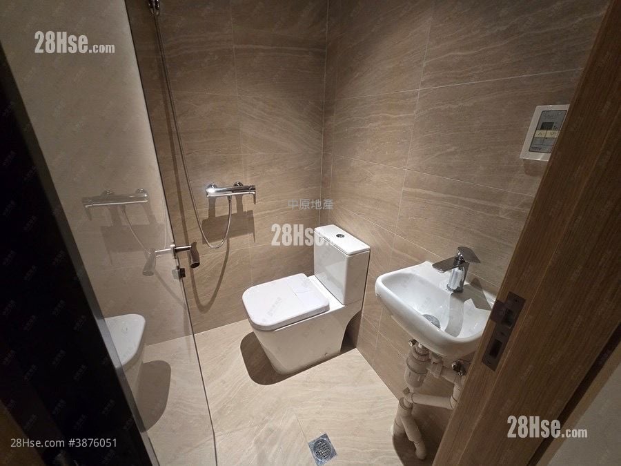 The Wave Rental 4 Bedrooms , 3 Bathrooms 1,594 ft²
