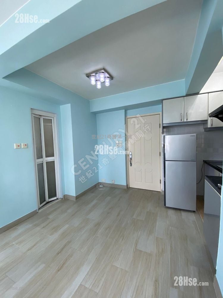 Greenwood Garden Sell 2 Bedrooms , 1 Bathroom 215 ft²