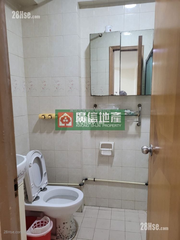 Eastland Towers Rental 2 Bedrooms , 1 Bathroom 364 ft²